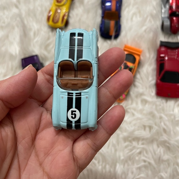 Assorted Colorful Toy Cars Set - Picture 10 of 11